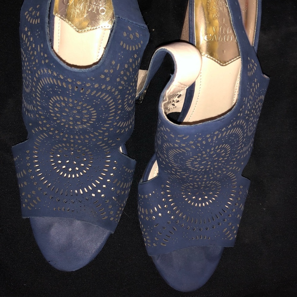 Vince Camuto open toe ankle strap - Picture 1 of 4
